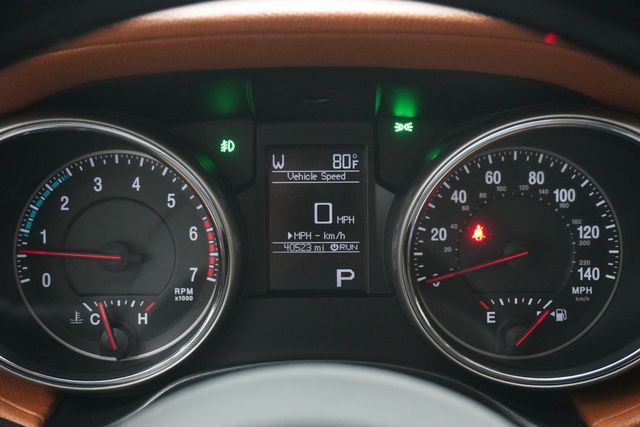 2013 Jeep Grand Cherokee RWD 4dr Overland Summit - 22996412 - 16