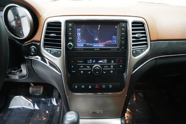 2013 Jeep Grand Cherokee RWD 4dr Overland Summit - 22996412 - 17