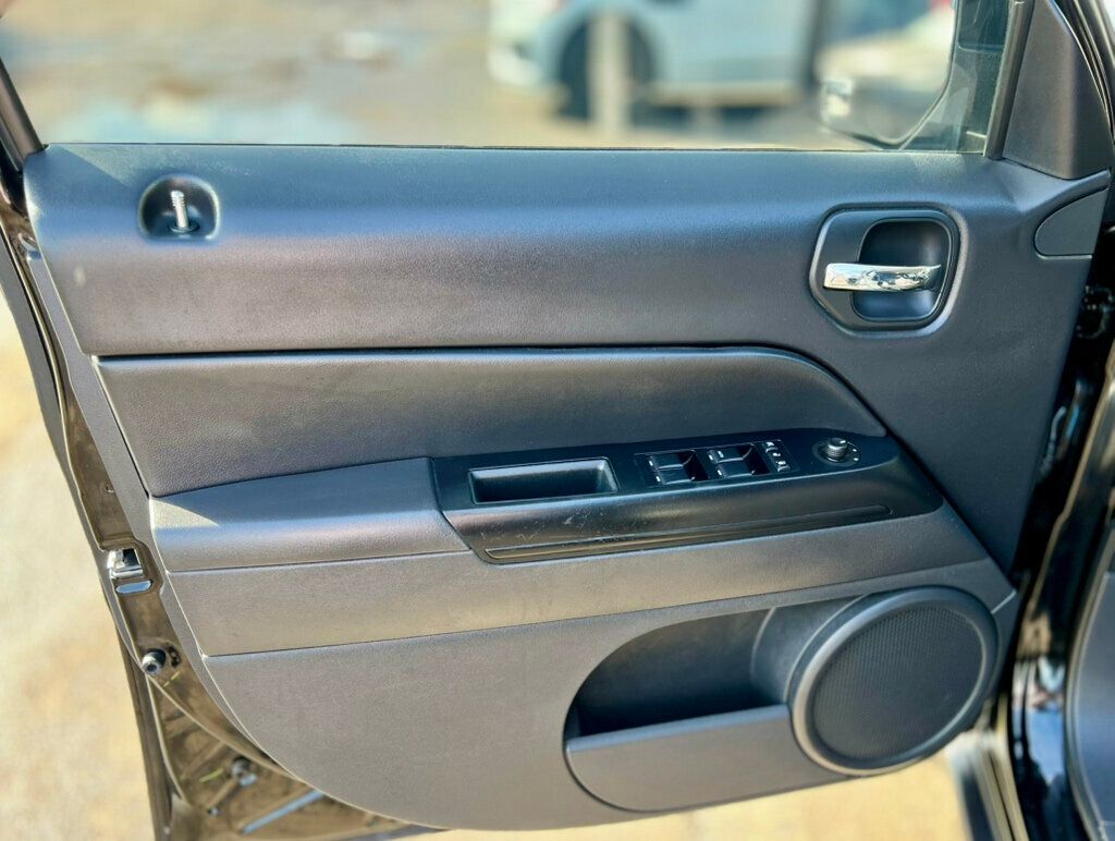 2013 Jeep Patriot 4WD 4dr Latitude - 22983093 - 10