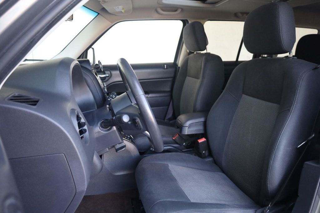 Jeep Patriot Latitude photo 17