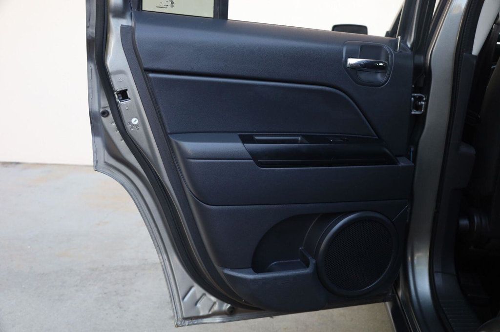 Jeep Patriot Latitude photo 18