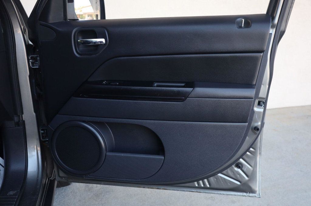 Jeep Patriot Latitude photo 24