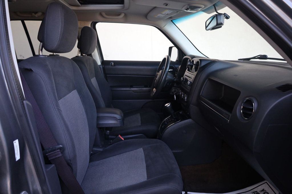 Jeep Patriot Latitude photo 25