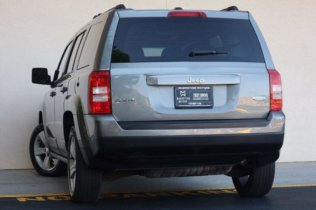 Jeep Patriot Latitude photo 7