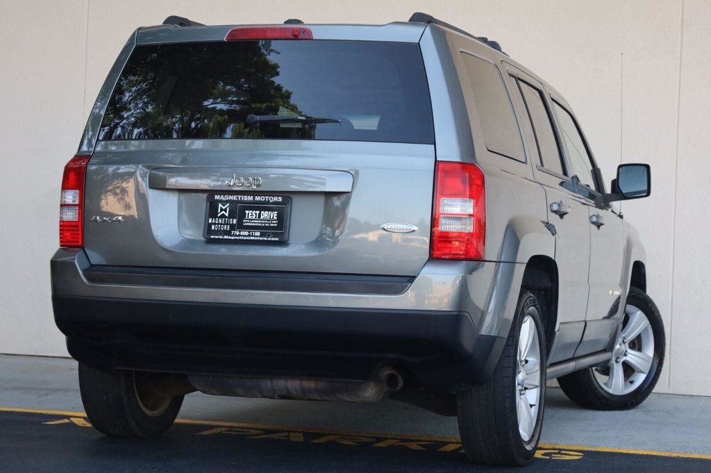 Jeep Patriot Latitude photo 8