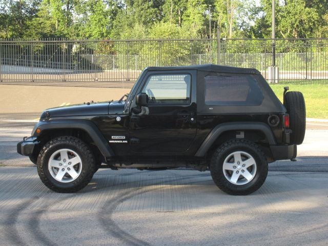 2013 Jeep Wrangler 4WD 2dr Freedom Edition - 23073598 - 5