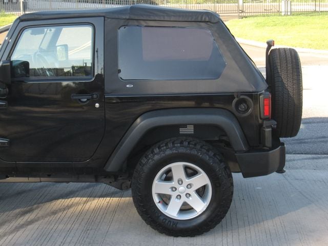2013 Jeep Wrangler 4WD 2dr Freedom Edition - 23073598 - 7