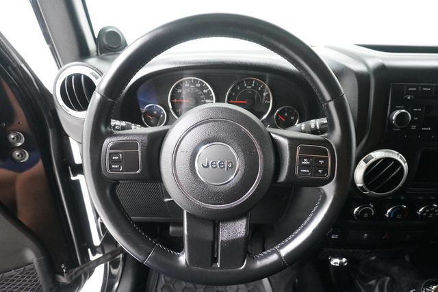 2013 Jeep Wrangler 4WD 2dr Rubicon - 22987697 - 13