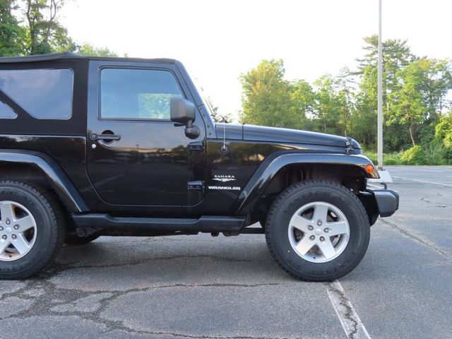 2013 Jeep Wrangler 4WD 2dr Sahara - 23053240 - 18