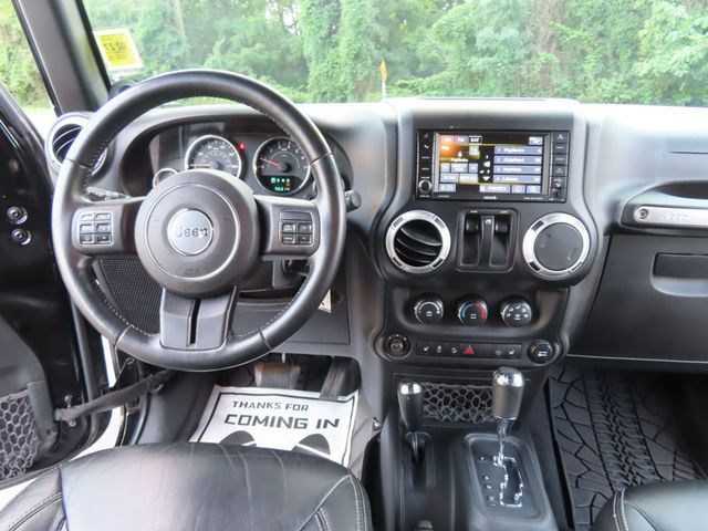 2013 Jeep Wrangler 4WD 2dr Sahara - 23053240 - 26