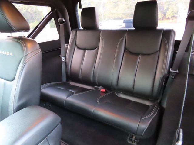 2013 Jeep Wrangler 4WD 2dr Sahara - 23053240 - 37