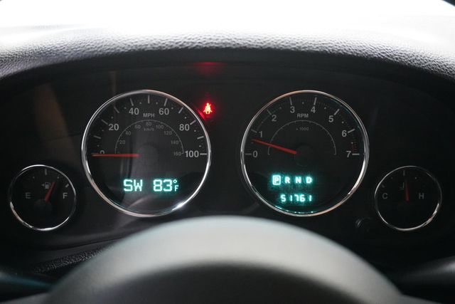 2013 Jeep Wrangler 4WD 2dr Sport - 22920465 - 14