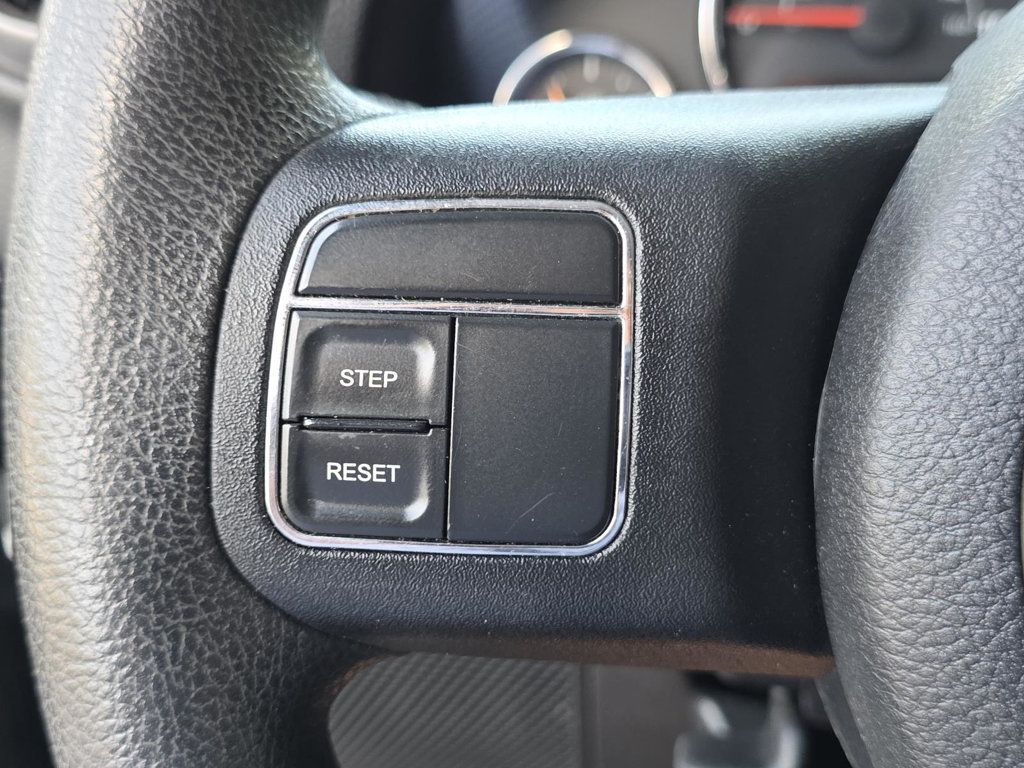 2013 Jeep Wrangler Two-Door Sport photo 14