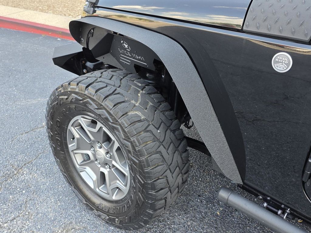 2013 Jeep Wrangler Two-Door Sport photo 19
