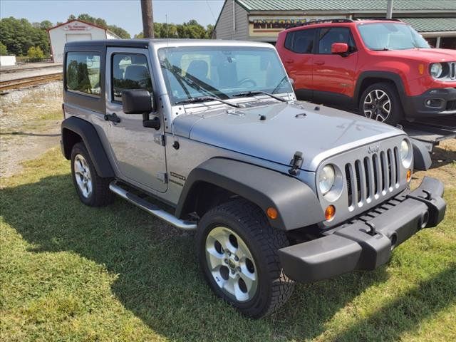 2013 Jeep Wrangler 4WD 2dr Sport - 22587656 - 0