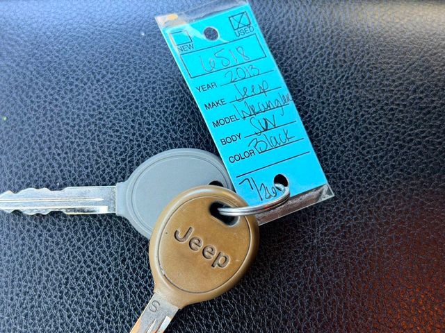 2013 Jeep Wrangler 4WD 2dr Sport - 23055252 - 39