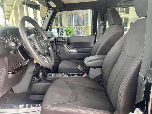 2013 Jeep Wrangler 4WD 2dr Sport - 22954128 - 9