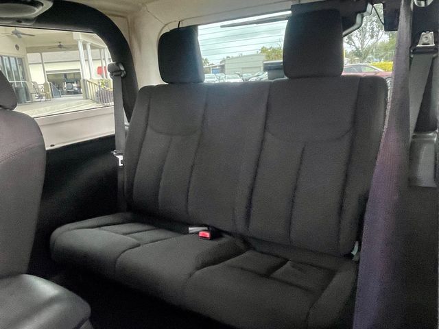 2013 Jeep Wrangler 4WD 2dr Sport - 22954128 - 10