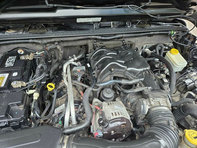 2013 Jeep Wrangler 4WD 2dr Sport - 22945380 - 16