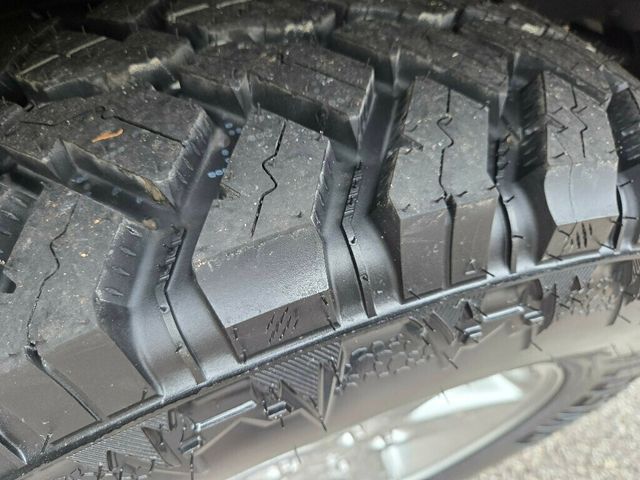 2013 Jeep Wrangler 4WD 2dr Sport - 22945380 - 18