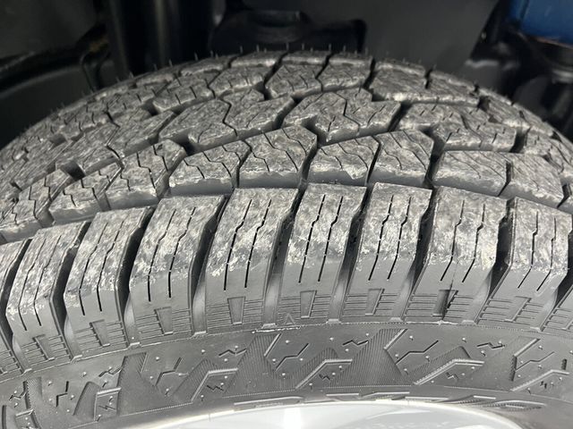 2013 Jeep Wrangler Low Mileage 2-Door Sport 4x4 6-Speed Convertible JK - 23082815 - 13