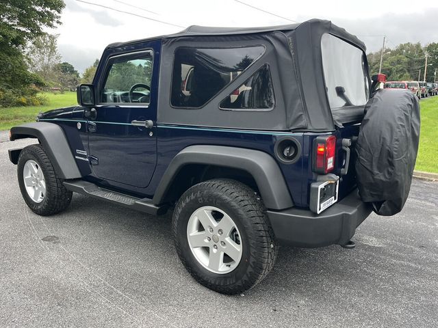 2013 Jeep Wrangler Low Mileage 2-Door Sport 4x4 6-Speed Convertible JK - 23082815 - 4