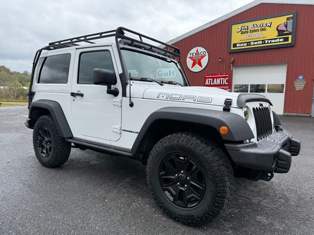 2013 Jeep Wrangler MOAB 4x4 6-Speed - 22916554 - 0