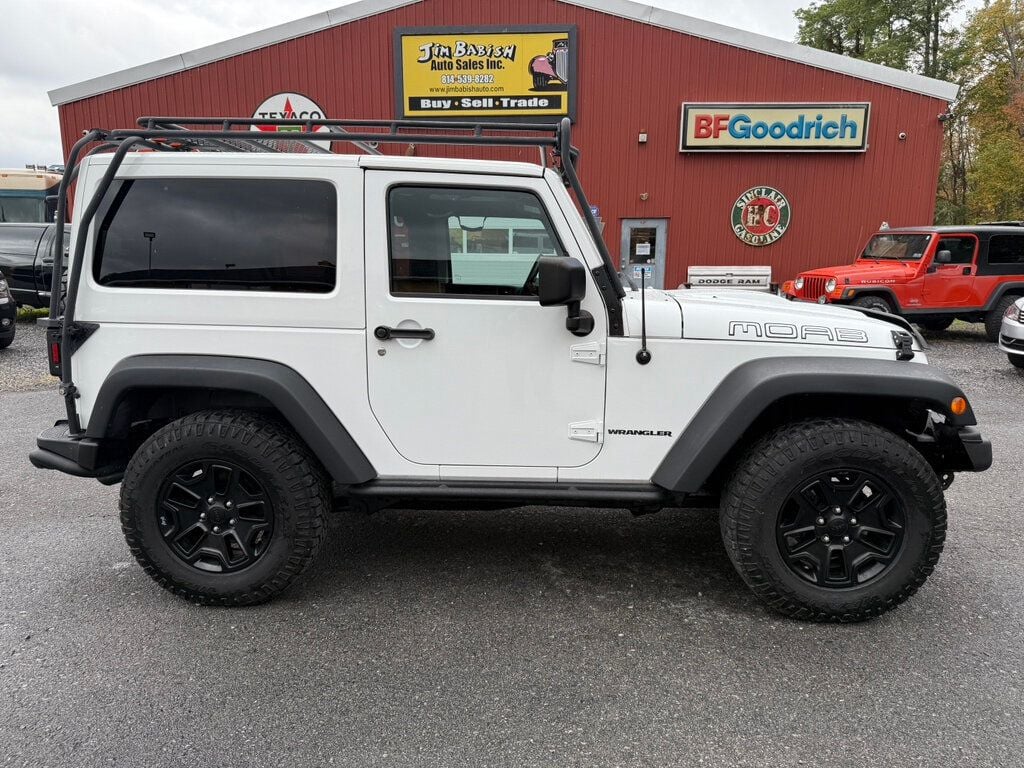 2013 Jeep Wrangler Moab photo 2