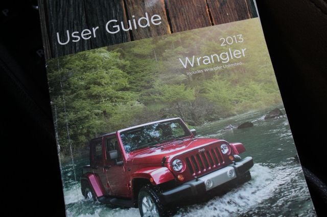 2013 Jeep Wrangler Sahara photo 29