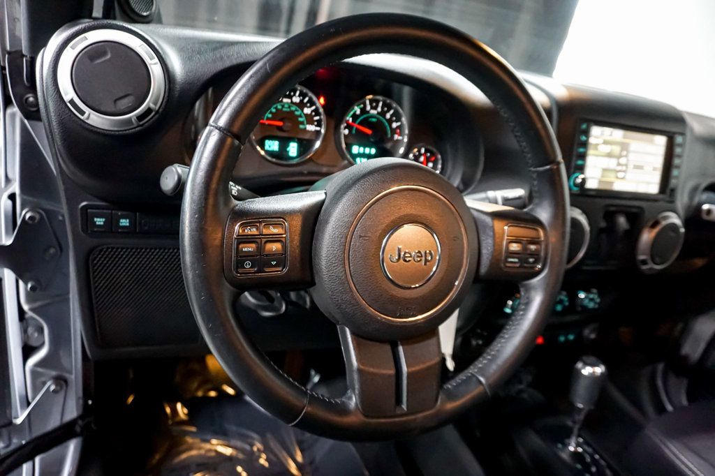 2013 Jeep Wrangler *Rubicon 4WD* *4.10 Gear Ratio* *Navigation* *Only 57k Miles* - 23084532 - 10