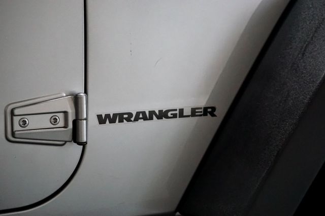 2013 Jeep Wrangler *Rubicon 4WD* *4.10 Gear Ratio* *Navigation* *Only 57k Miles* - 23084532 - 42