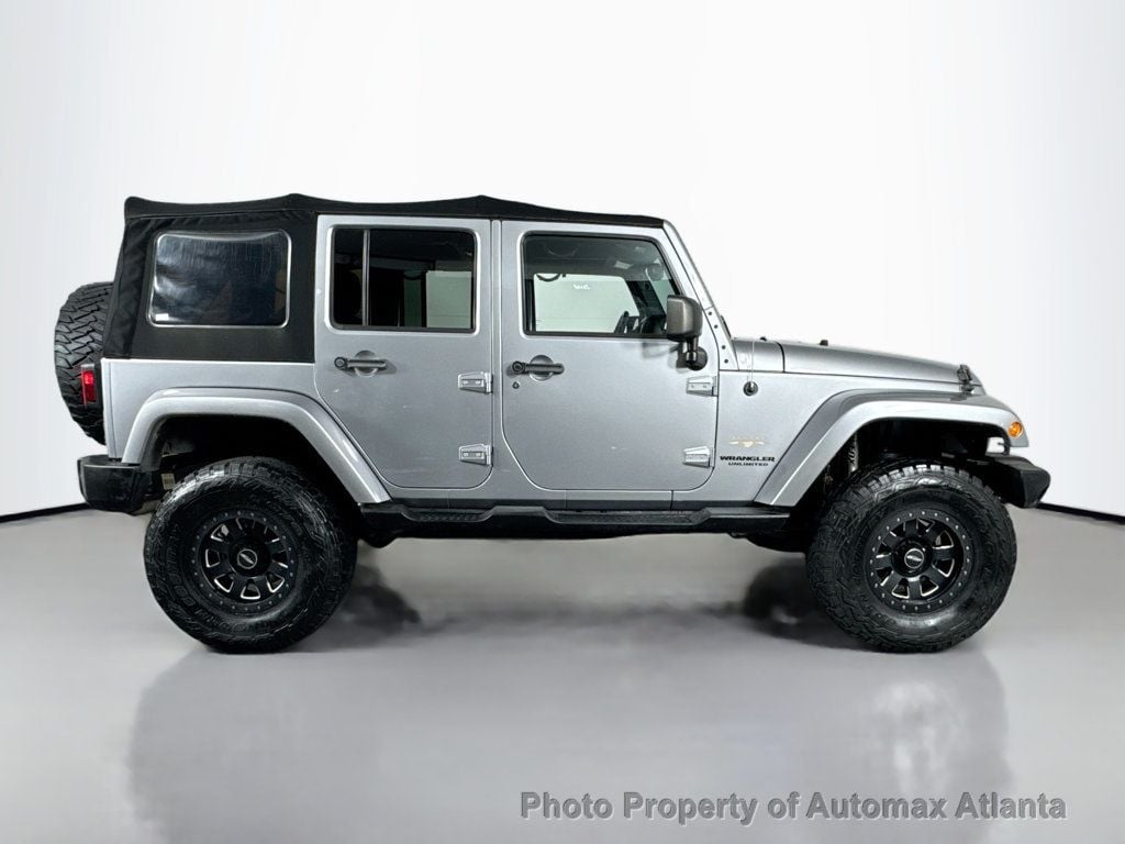 2013 Jeep Wrangler Sahara - 22752544 - 3