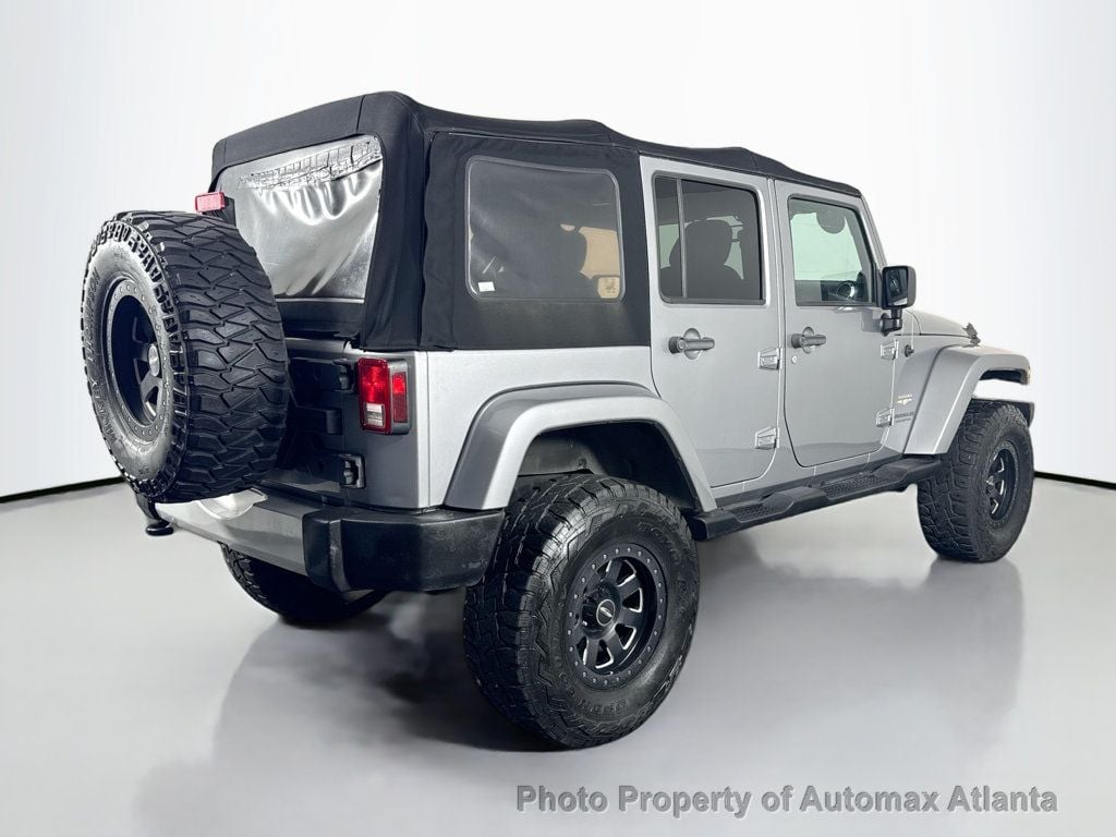 2013 Jeep Wrangler Sahara - 22752544 - 4