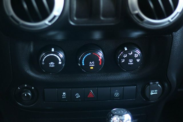 2013 Jeep Wrangler SAHARA W/ 3 PIECE FREEDOM HARD TOP - 23014235 - 14