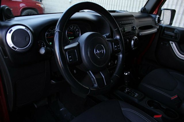 2013 Jeep Wrangler SAHARA W/ 3 PIECE FREEDOM HARD TOP - 23014235 - 22