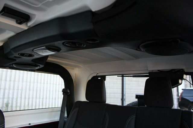 2013 Jeep Wrangler SAHARA W/ 3 PIECE FREEDOM HARD TOP - 23014235 - 23