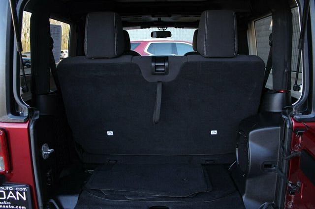 2013 Jeep Wrangler SAHARA W/ 3 PIECE FREEDOM HARD TOP - 23014235 - 25