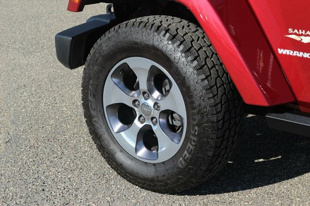 2013 Jeep Wrangler SAHARA W/ 3 PIECE FREEDOM HARD TOP - 23014235 - 26