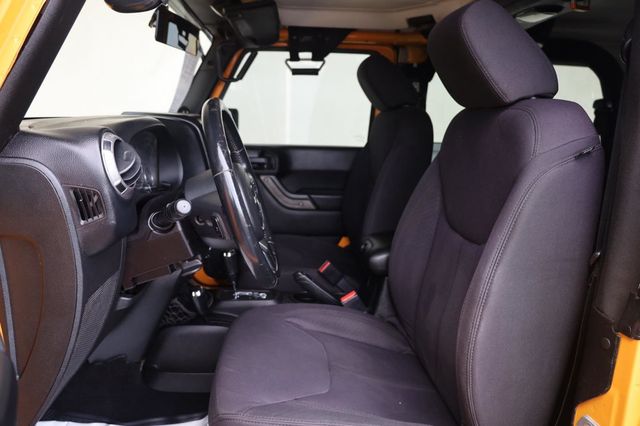 2013 Jeep Wrangler Sport - 23034646 - 13