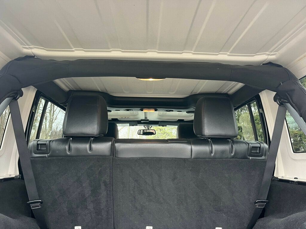 2013 Jeep Wrangler Unlimited 10th ANNIVERSARY Rubicon 4 door JK - 22945619 - 20