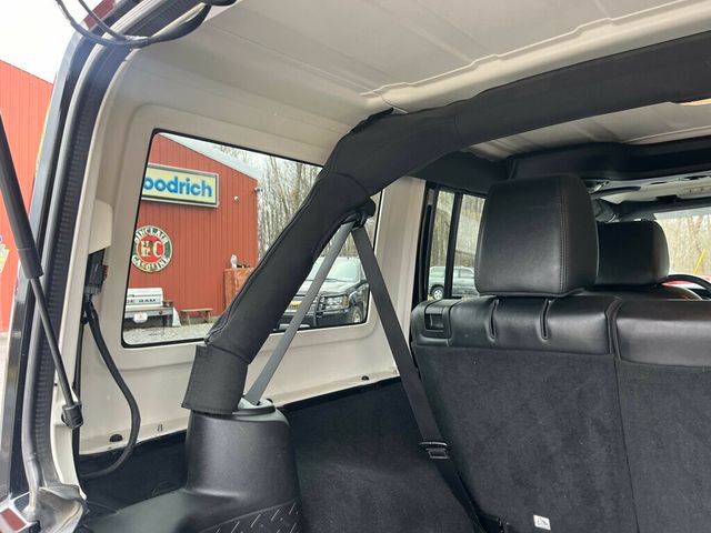 2013 Jeep Wrangler Unlimited 10th ANNIVERSARY Rubicon 4 door JK - 22945619 - 22