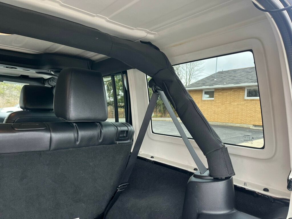 2013 Jeep Wrangler Unlimited 10th ANNIVERSARY Rubicon 4 door JK - 22945619 - 23