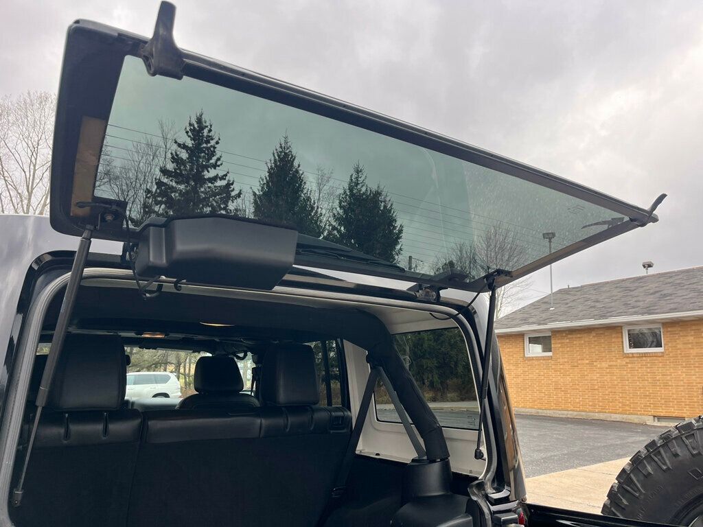 2013 Jeep Wrangler Unlimited 10th ANNIVERSARY Rubicon 4 door JK - 22945619 - 24