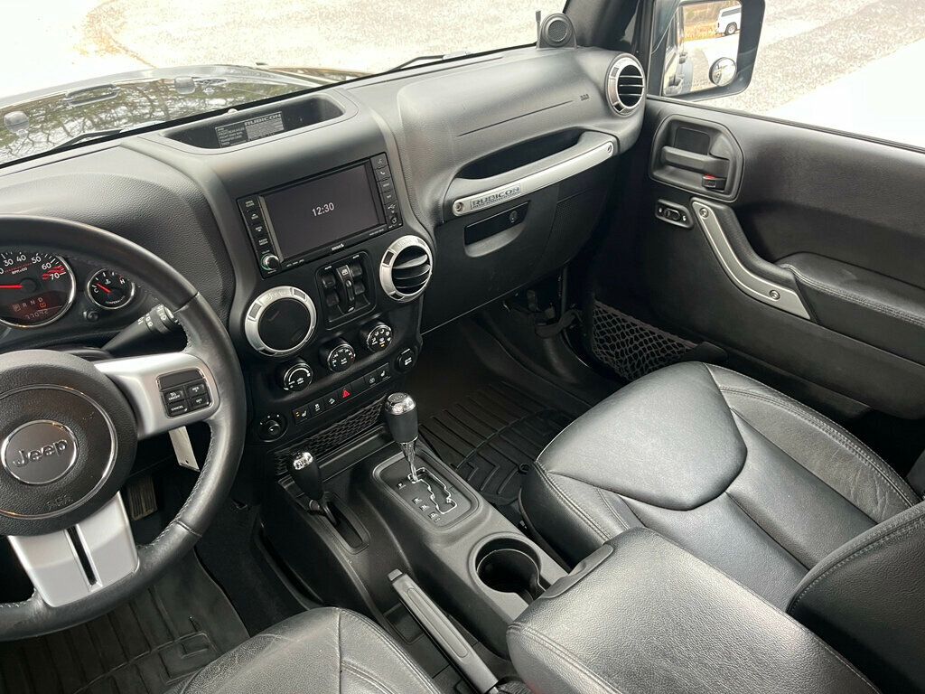 2013 Jeep Wrangler Unlimited 10th ANNIVERSARY Rubicon 4 door JK - 22945619 - 26