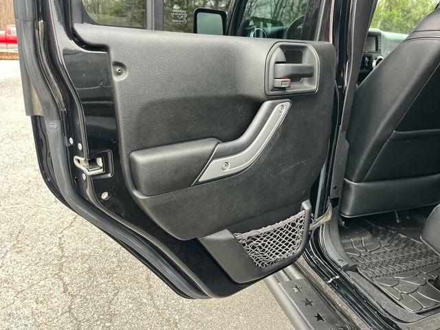 2013 Jeep Wrangler Unlimited 10th ANNIVERSARY Rubicon 4 door JK - 22945619 - 29