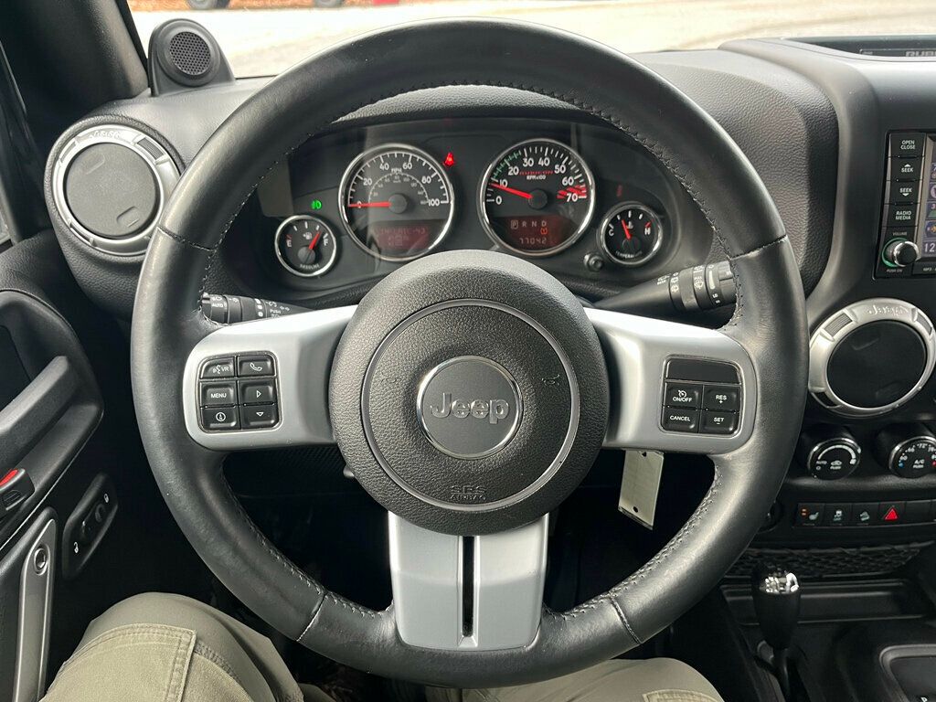 2013 Jeep Wrangler Unlimited 10th ANNIVERSARY Rubicon 4 door JK - 22945619 - 55