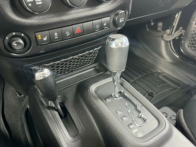 2013 Jeep Wrangler Unlimited 10th ANNIVERSARY Rubicon 4 door JK - 22945619 - 57