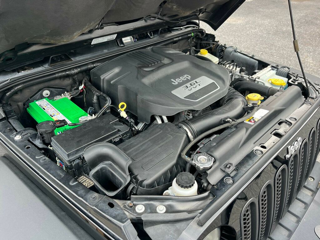 2013 Jeep Wrangler Unlimited 10th ANNIVERSARY Rubicon 4 door JK - 22945619 - 59