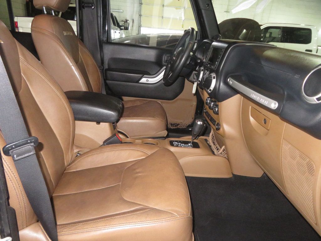 2013 Jeep Wrangler Unlimited 1OWNER JEEP WRANGLER 4DOOR EXTRA CLEAN SAHARA AZ JEEP  - 23023549 - 31