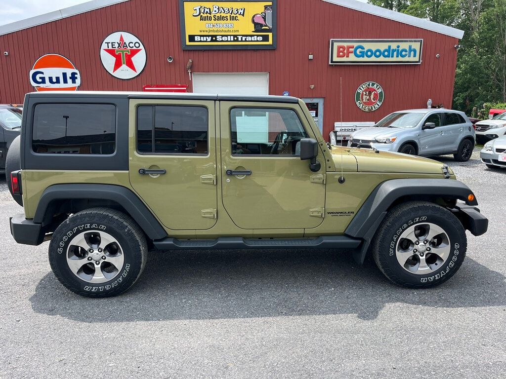 2013 Jeep Wrangler Unlimited photo 3